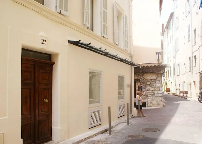 Studio Vieil Antibes Marche Provencal